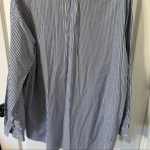 VINTAGE LONG SLEEVE BUTTON DOWN! - Picture 2 of 3